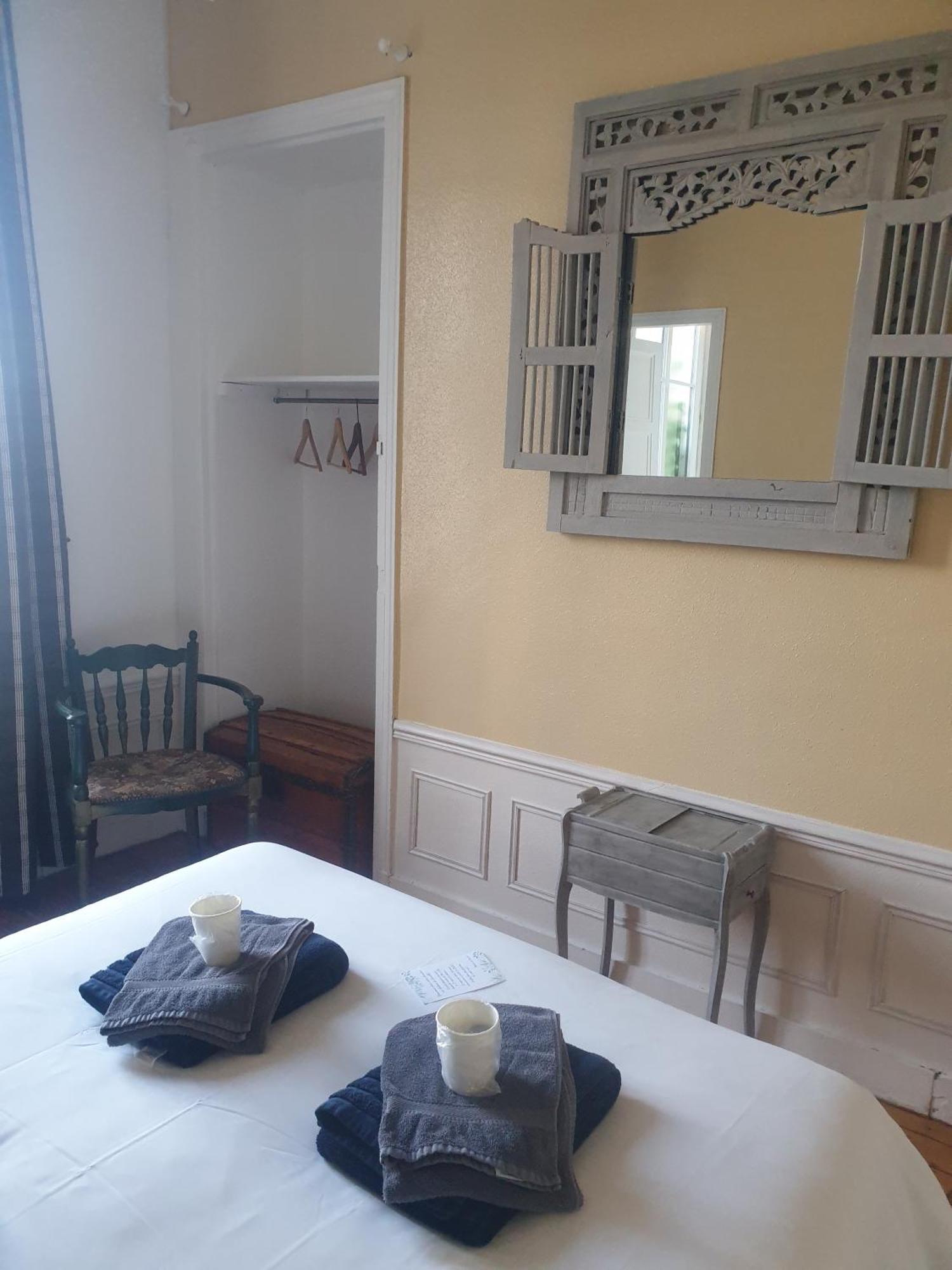 Chateau De Surville Surville  Zimmer foto